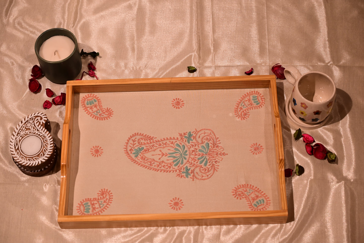 Chikankari Wooden & Glass Tray