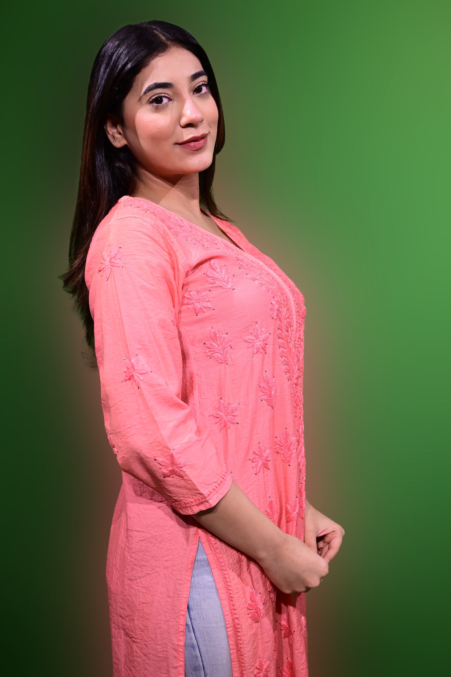 Chikankari Kurta - Chnaderi