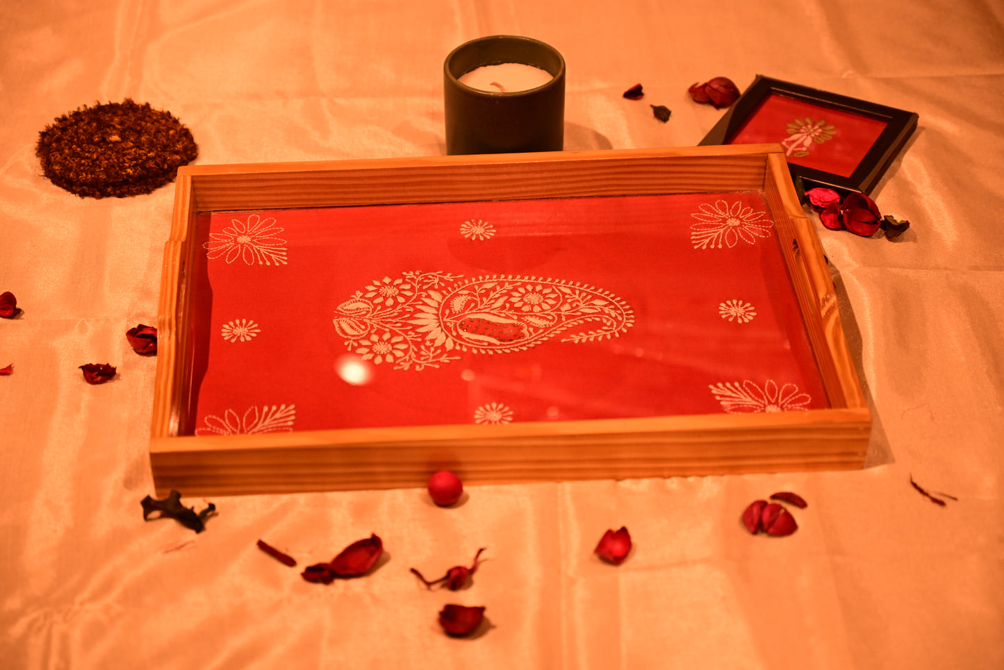 Chikankari Wooden & Glass Tray