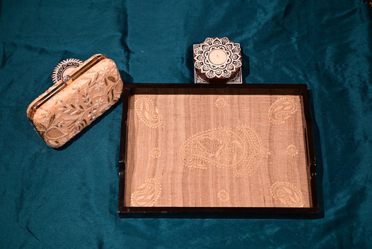 Chikankari wooden& Glass tray