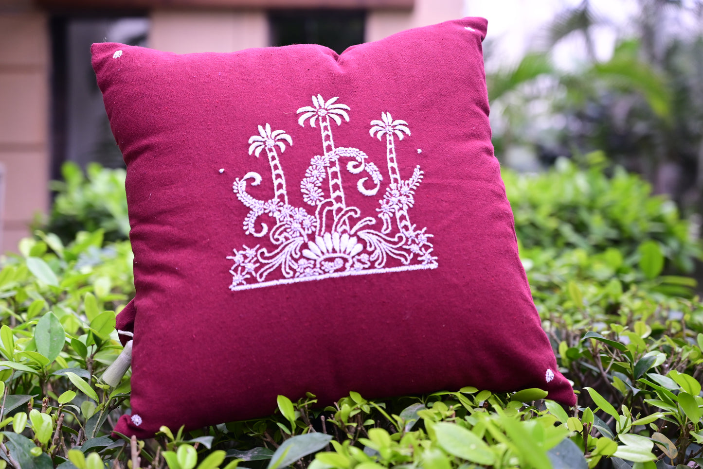 Chikankari Cushion maroon cover