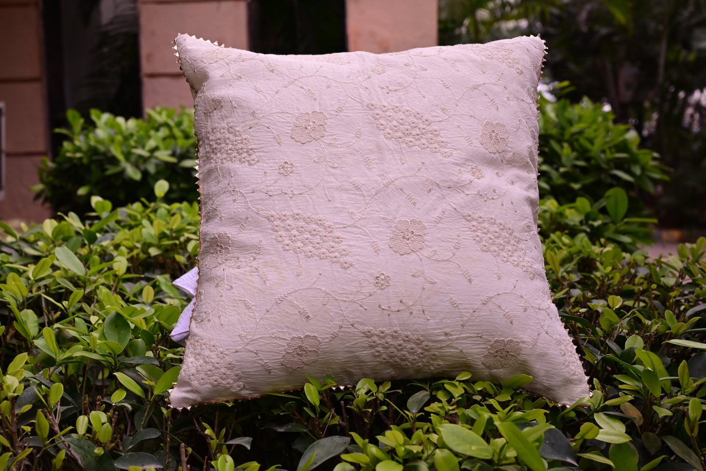 Chikankari Cushion maroon cover