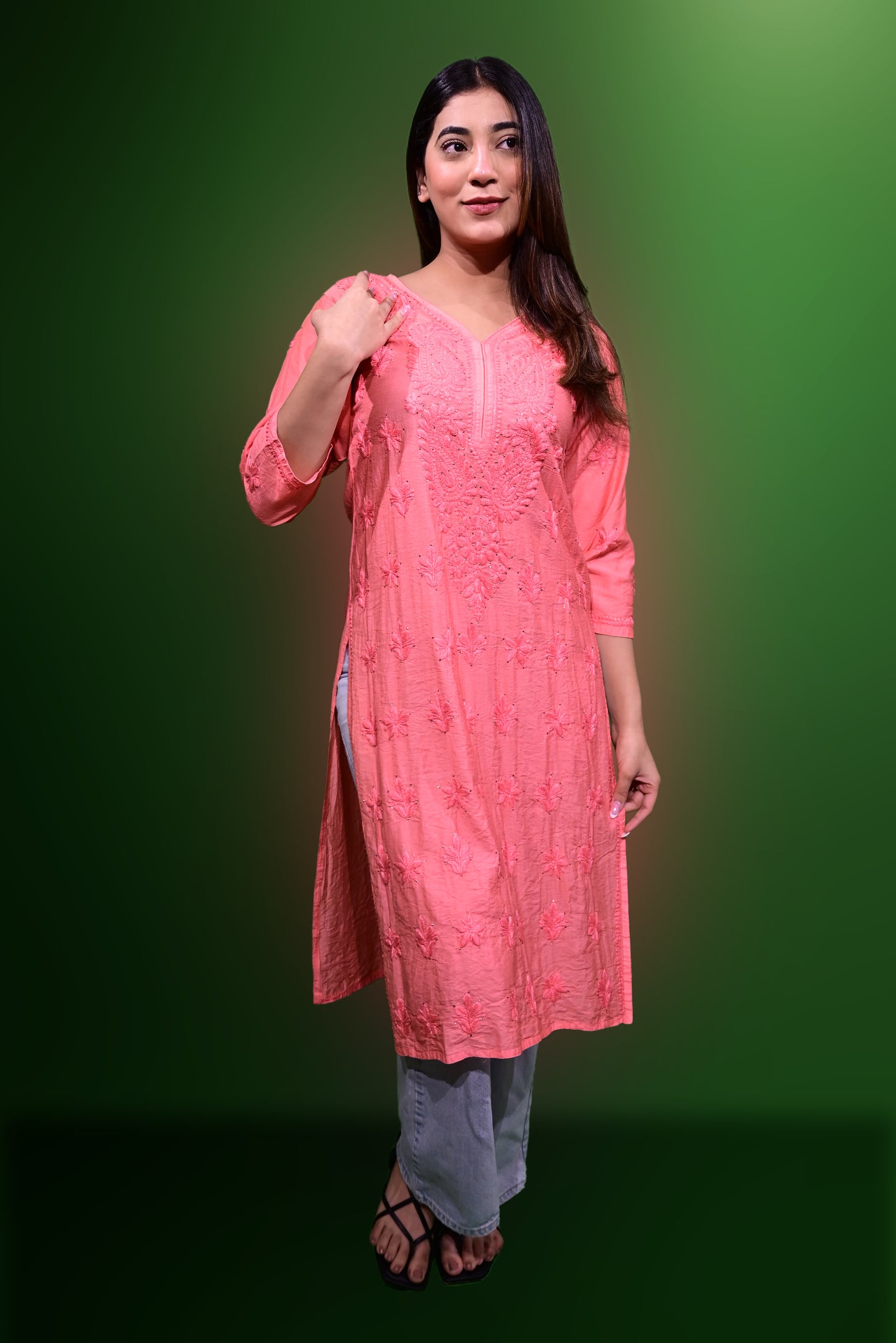 Chikankari Kurta - Chnaderi