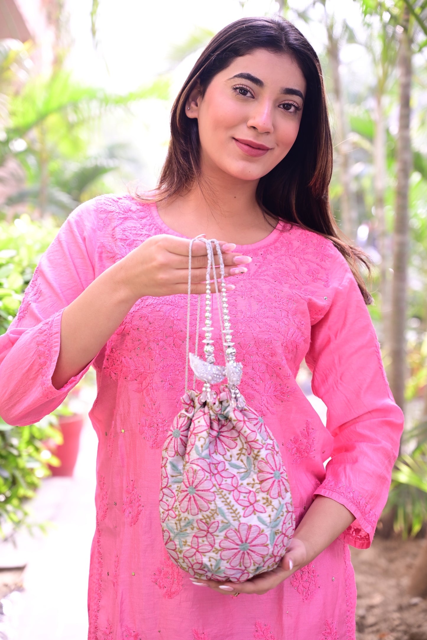Chikaneri Potli
